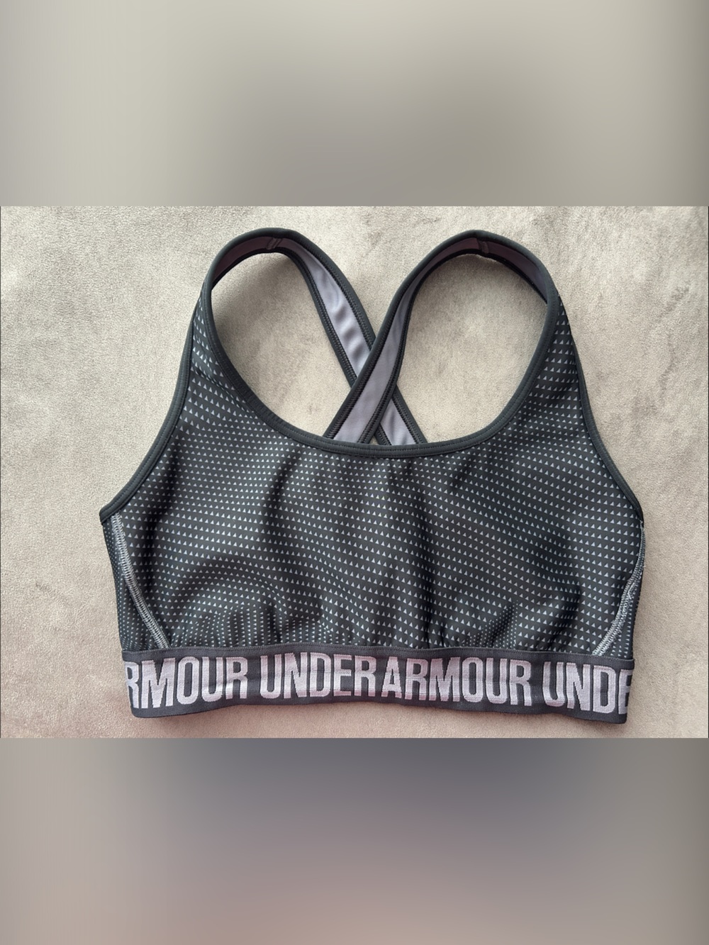 ⚜️ Under Armour Black & Gray Crossback Sports Bra with Logo Band